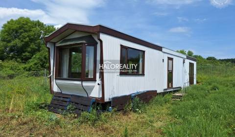 Eladó Nyaraló, Trnava, Szlovákia