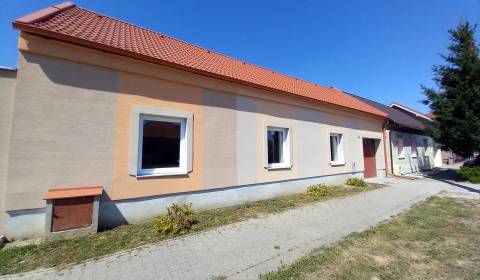 Eladó Családi ház, Családi ház, Hlohovec, Szlovákia