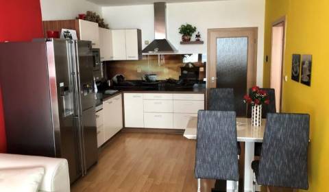 Eladó 2 szobás lakás, 2 szobás lakás, Jégého, Bratislava - Ružinov, Sz