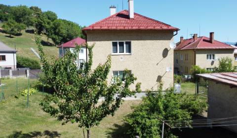Eladó 3 szobás lakás, 3 szobás lakás, Žltý piesok, Banská Bystrica, Sz