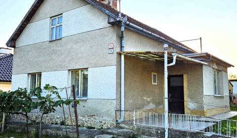 Eladó Családi ház, Családi ház, Topoľčany, Szlovákia