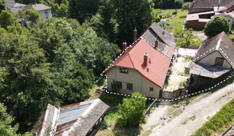 Eladó Családi ház, Családi ház, Nové Mesto nad Váhom, Szlovákia