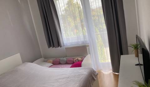 Eladó Családi ház, Családi ház, Lodenica, Piešťany, Szlovákia