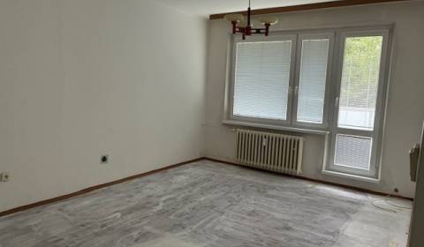 Eladó 2 szobás lakás, 2 szobás lakás, Pod kašteľom, Ilava, Szlovákia
