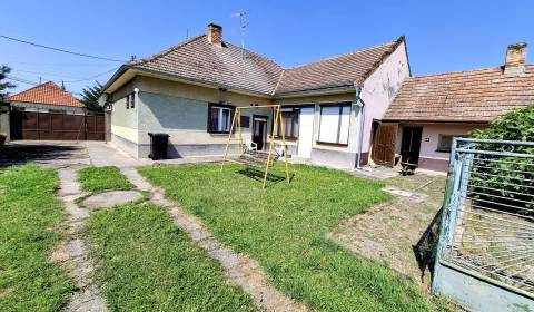 Eladó Családi ház, Családi ház, Čierna Voda, Galanta, Szlovákia