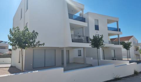 HORVÁTORSZÁG- Modern apartmanok egy gyönyörű strand közelében - VODICE