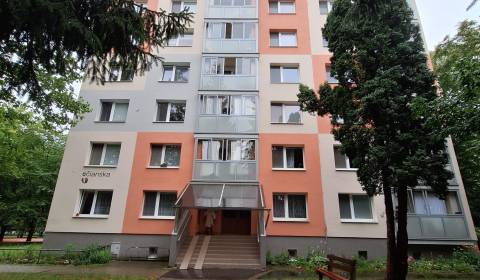 Eladó 3 szobás lakás, 3 szobás lakás, Trenčianska, Ilava, Szlovákia
