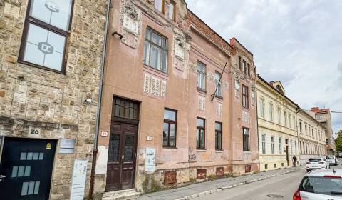 Eladó 3 szobás lakás, 3 szobás lakás, Štefánikova, Košice - Staré Mest