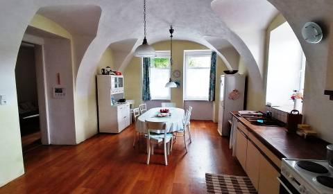 Családi ház eladó Mošovcén: nyugalom és természet közelében