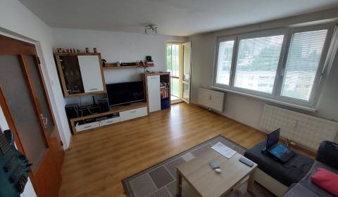Eladó 3 szobás lakás, 3 szobás lakás, Gerlachovská, Banská Bystrica, S
