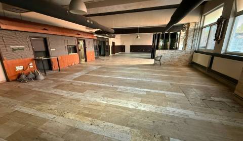 Kiadó Üzlethelység, Üzlethelység, Poprad, Szlovákia