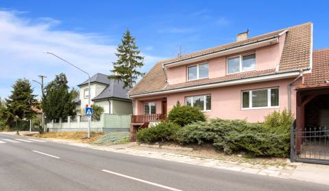 Eladó Családi ház, Családi ház, Pezinok, Szlovákia