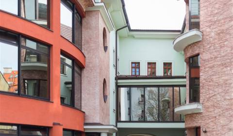 Kiadó Irodahelység, Irodahelység, Panenská, Bratislava - Staré Mesto, 
