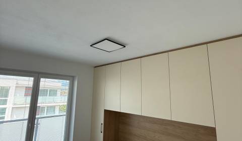 Kiadó 3 szobás lakás, 3 szobás lakás, Hurbanova, Poprad, Szlovákia