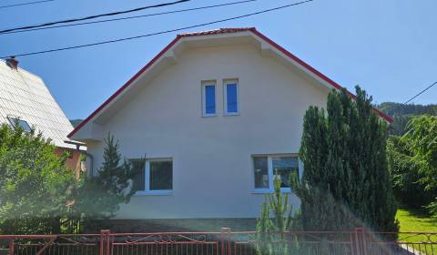 Eladó Családi ház, Családi ház, Ružomberok, Szlovákia