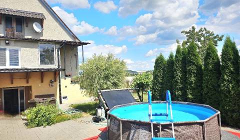 Eladó Családi ház, Családi ház, Bánovce nad Bebravou, Szlovákia