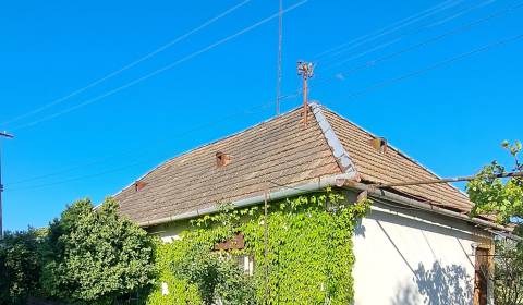Eladó Családi ház, Családi ház, Levice, Szlovákia
