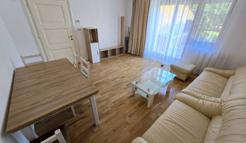 Eladó Családi ház, Családi ház, Zátišie, Bratislava - Nové Mesto, Szlo