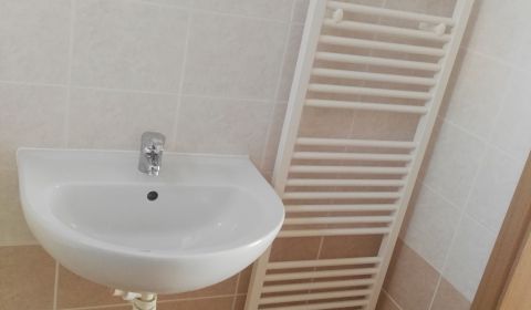 Eladó 2 szobás lakás, 2 szobás lakás, Biely kostol, Trnava, Szlovákia