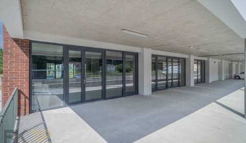 Kiadó Üzlethelység, Üzlethelység, Poprad, Szlovákia