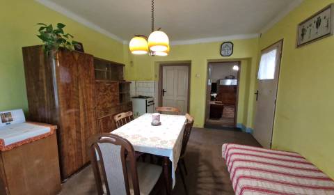 Eladó Családi ház, Családi ház, Bahenská, Senica, Szlovákia