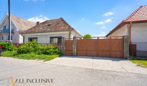 Eladó Családi ház, Családi ház, Dunajská Streda, Szlovákia