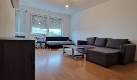 Kiadó 2 szobás lakás, 2 szobás lakás, Vrakunská cesta, Bratislava - Ru