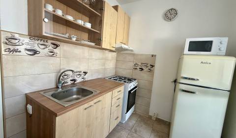 Eladó 1 szobás lakás, 1 szobás lakás, Na hlinách, Trnava, Szlovákia