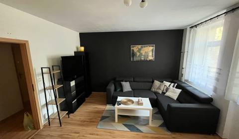 Eladó 2 szobás lakás, 2 szobás lakás, Záhradnícka, Bratislava - Ružino