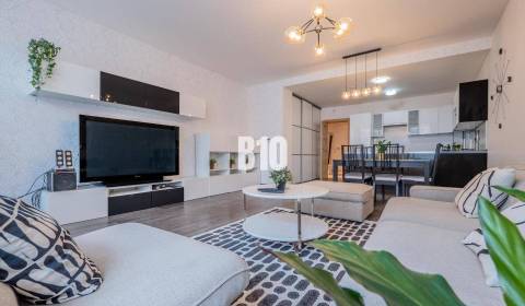 Eladó 2 szobás lakás, 2 szobás lakás, Laurinská, Bratislava I, Szlovák