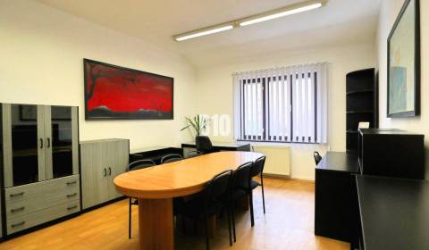 Kiadó Irodahelység, Irodahelység, Žilina, Szlovákia