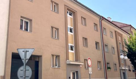 Eladó 2 szobás lakás, 2 szobás lakás, Študentská, Zvolen, Szlovákia