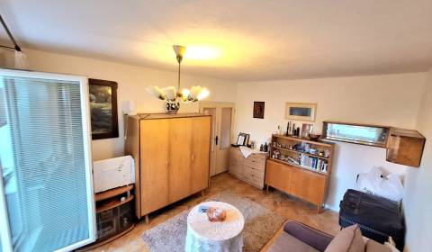 Eladó 1 szobás lakás, 1 szobás lakás, Žilina, Szlovákia