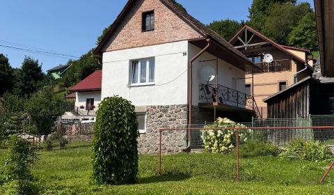 Eladó Családi ház, Családi ház, Turčianske Teplice, Szlovákia