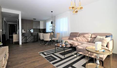 Kiadó 3 szobás lakás, 3 szobás lakás, Bosákova, Bratislava - Petržalka