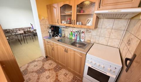 Eladó 3 szobás lakás, 3 szobás lakás, Topoľčany, Szlovákia
