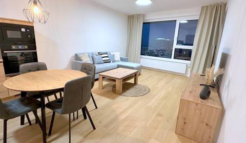 Kiadó 2 szobás lakás, 2 szobás lakás, Súkennícka, Bratislava - Ružinov