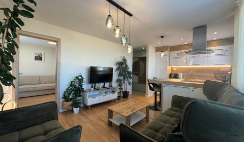 Kiadó 3 szobás lakás, 3 szobás lakás, Gudernova, Košice - Západ, Szlov