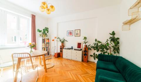 Eladó 3 szobás lakás, 3 szobás lakás, Moyzesova, Žilina, Szlovákia