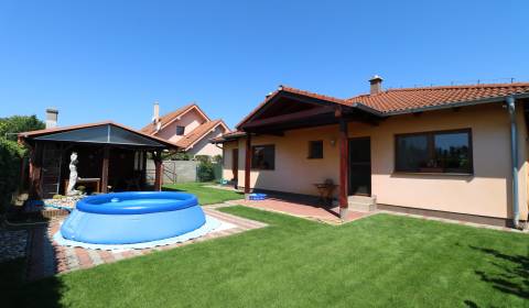 Eladó Családi ház, Családi ház, Dunajská Streda, Szlovákia