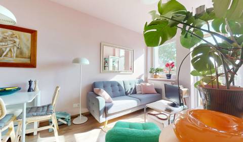 Eladó 2 szobás lakás, 2 szobás lakás, Bystrická, Bratislava - Devínska