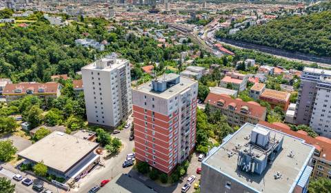 Eladó 3 szobás lakás, 3 szobás lakás, L.Dérera, Bratislava - Nové Mest