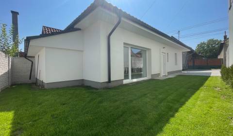 Eladó Családi ház, Családi ház, Martin, Szlovákia