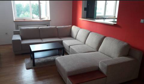 Kiadó 2 szobás lakás, 2 szobás lakás, Trnavská cesta, Bratislava - Ruž