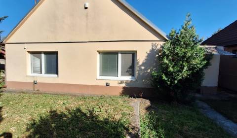 Eladó Családi ház, Családi ház, Diakovská, Šaľa, Szlovákia