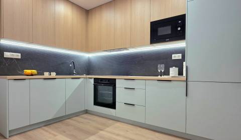 Eladó 4 szobás lakás, 4 szobás lakás, Bernolákova, Košice - Západ, Szl