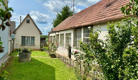 Eladó Családi ház, Családi ház, Topoľčany, Szlovákia