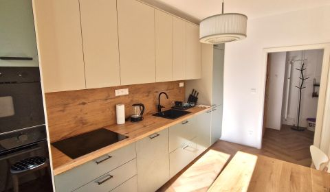 Kiadó 2 szobás lakás, 2 szobás lakás, Račianska, Bratislava - Nové Mes