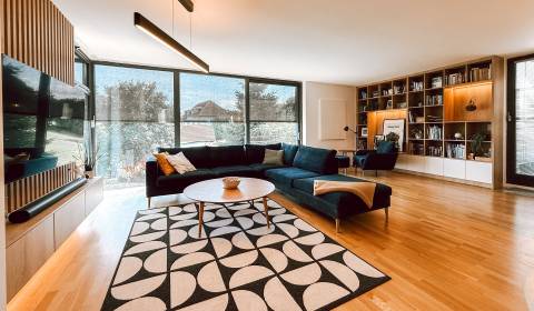 Eladó 3 szobás lakás, 3 szobás lakás, tupého, Bratislava - Nové Mesto,