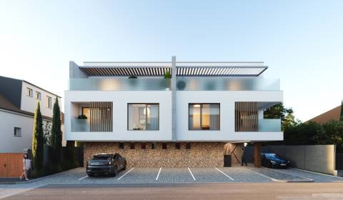 Eladó 3 szobás lakás, 3 szobás lakás, Kuzmányho, Trenčín, Szlovákia